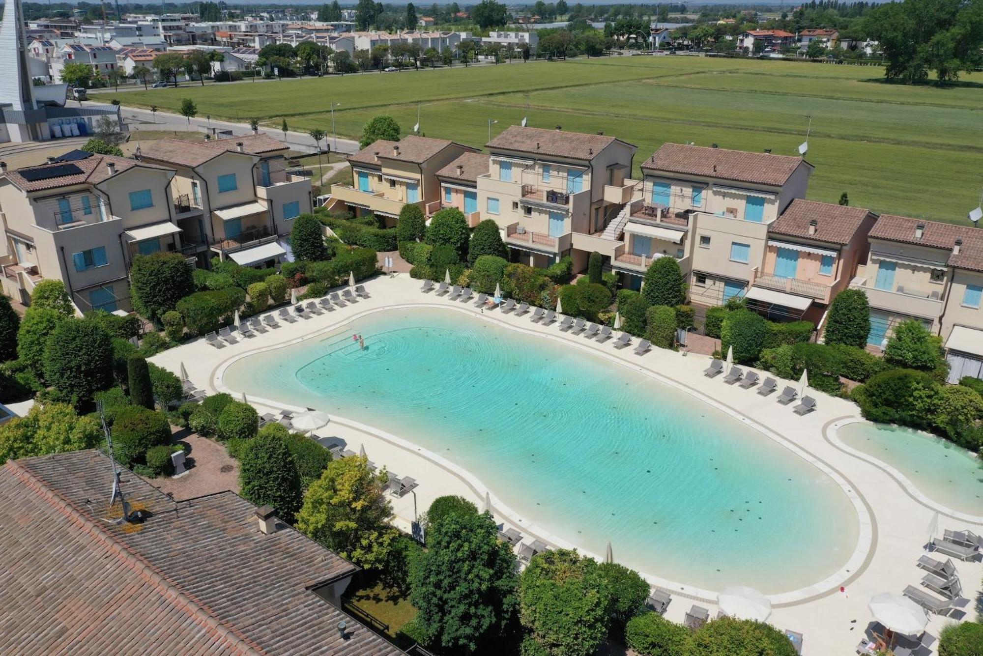Adriatica Immobiliare - Borgo Dei Fiori Appartamento